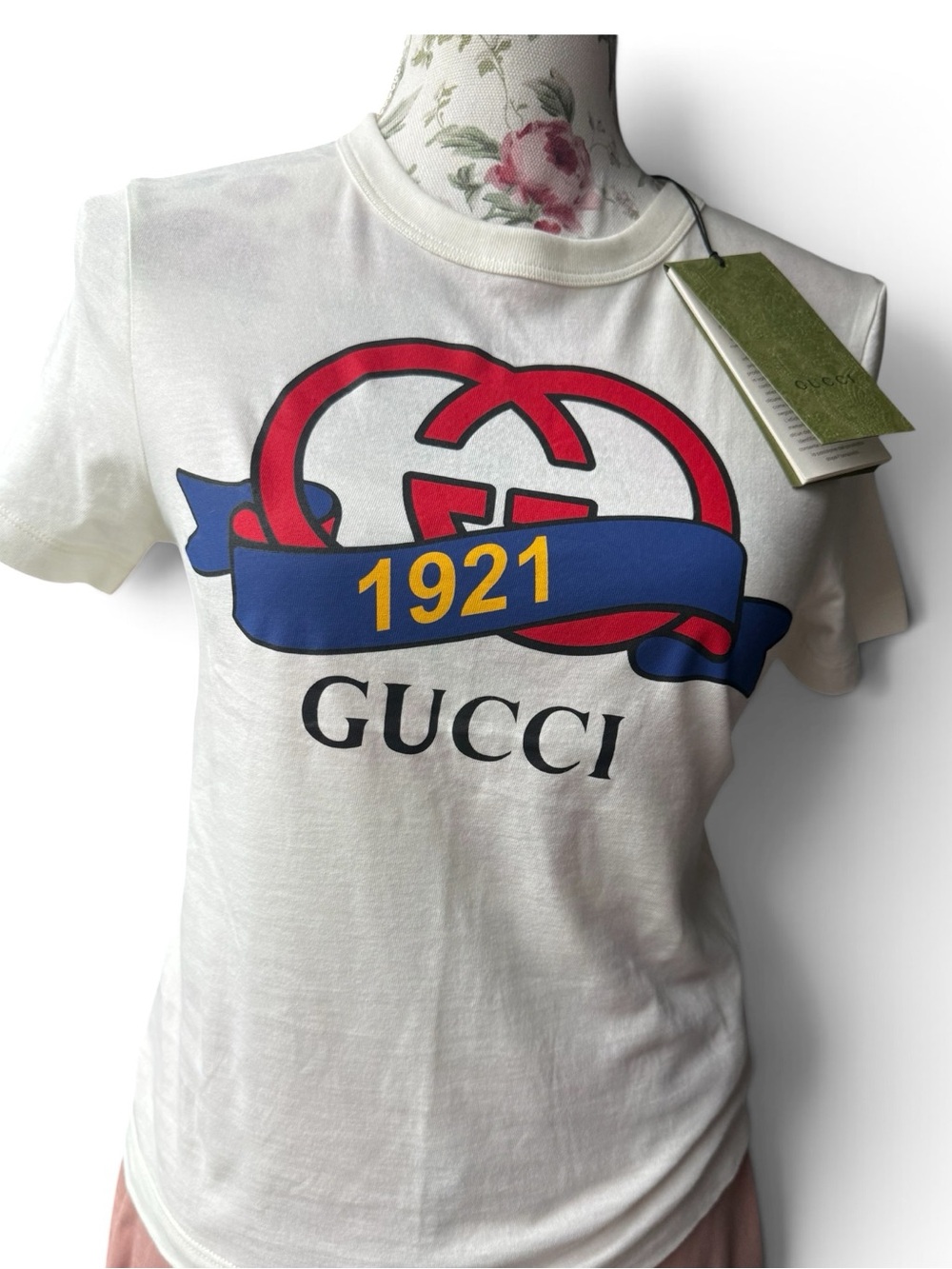 NWT Gucci White Logo Graphic T-Shirt